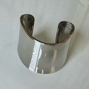 Stainless steel cuff
